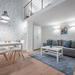 Apartman Two At Theatre Budapest